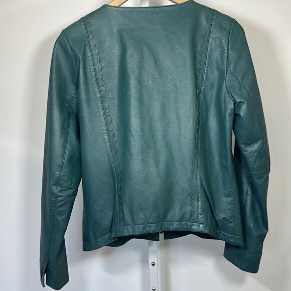HINGE Women's Scalloped Zipper Front Soft Leather Jacket Teal Size Medium - Picture 8 of 14